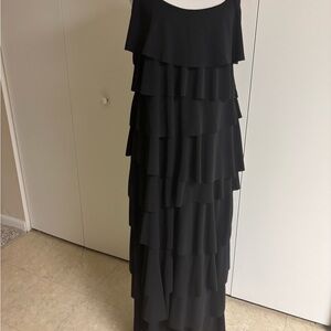 New with tags Gorgeous material black tiered ruffled dress